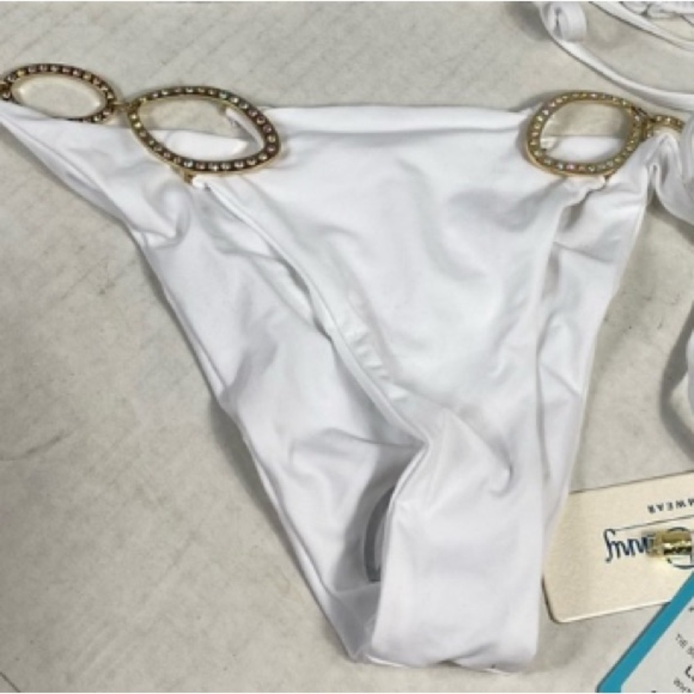 BEACH BUNNY KINSLEY TIE SIDE SKIMPY BIKINI - Picture 8 of 9